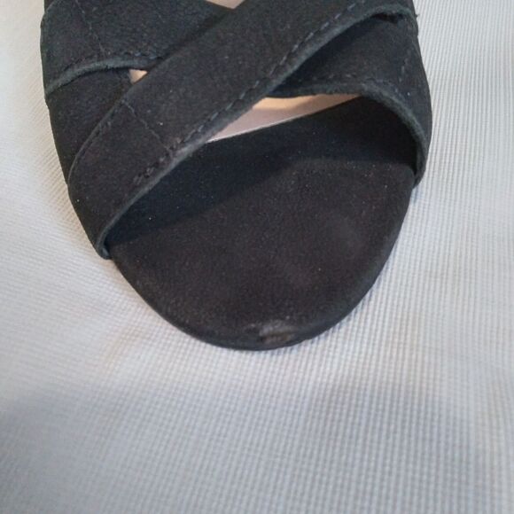 Vince Camuto Black Sammson Suede Leather Peep Toe Strappy Heel Sandal Women's 9 - Picture 6 of 13